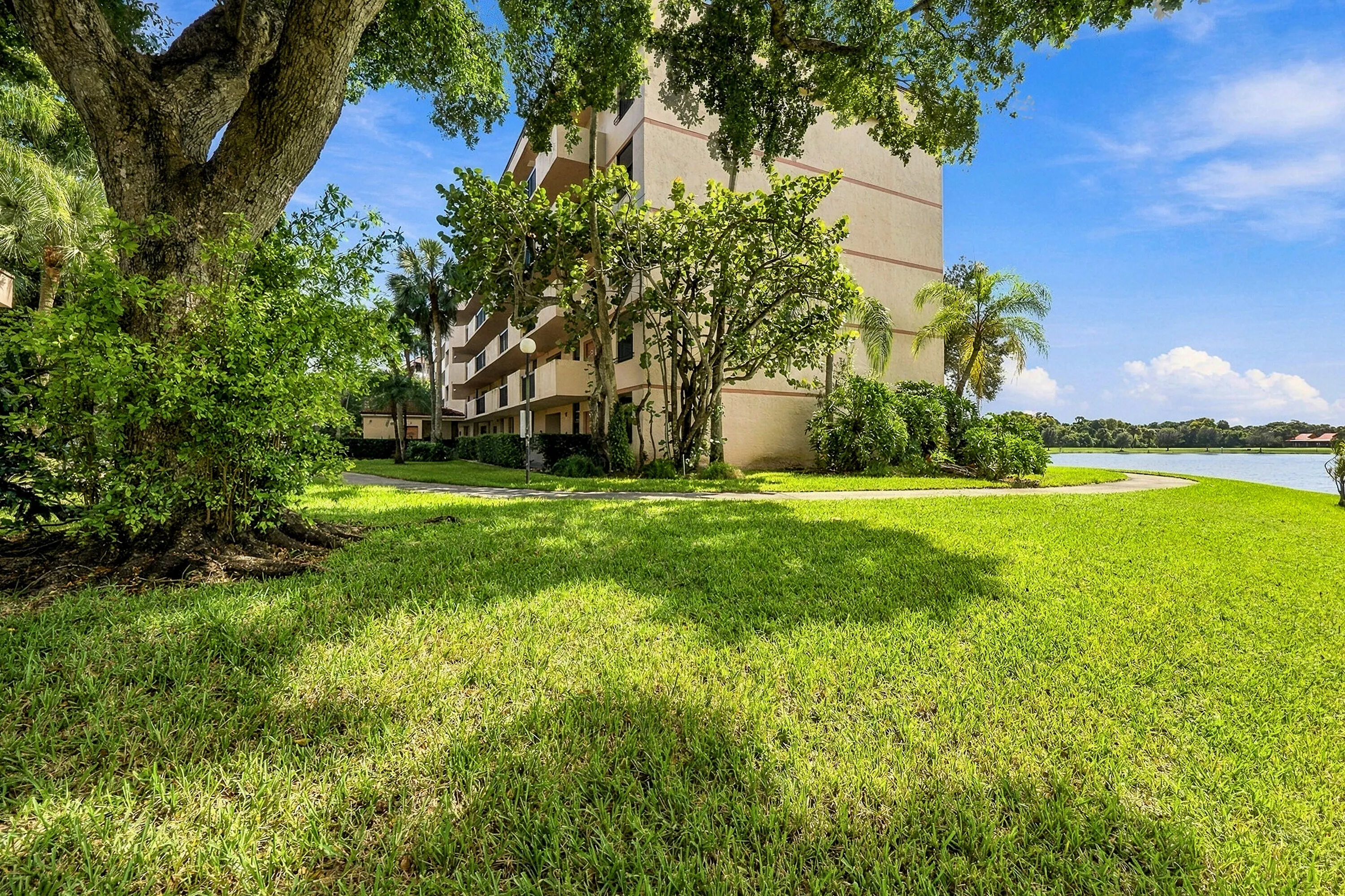 2768 CARAMBOLA Circle S #302