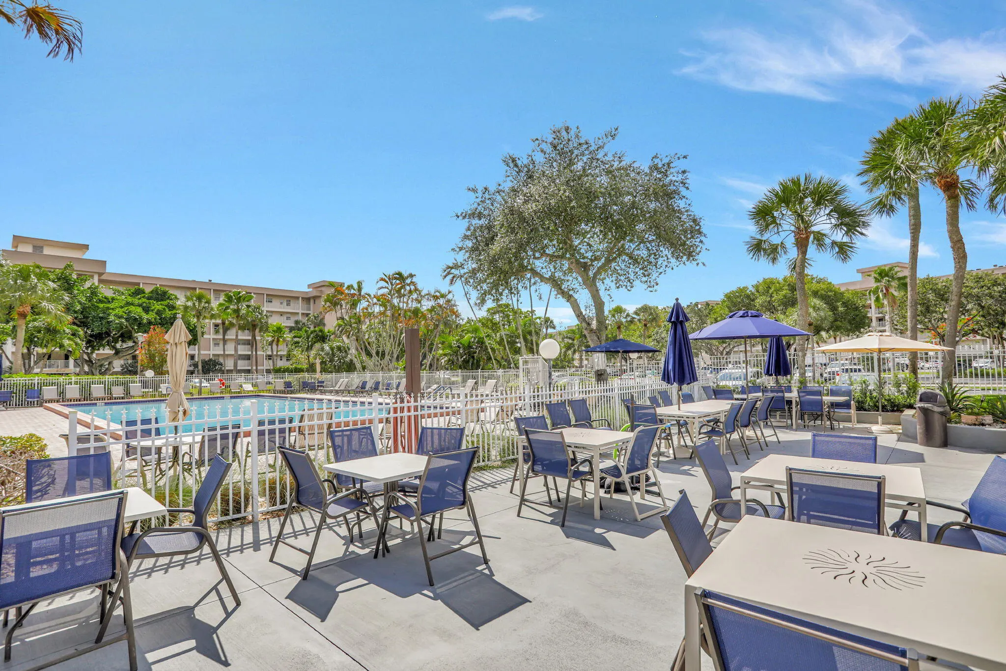 3107 N Palm Aire Drive