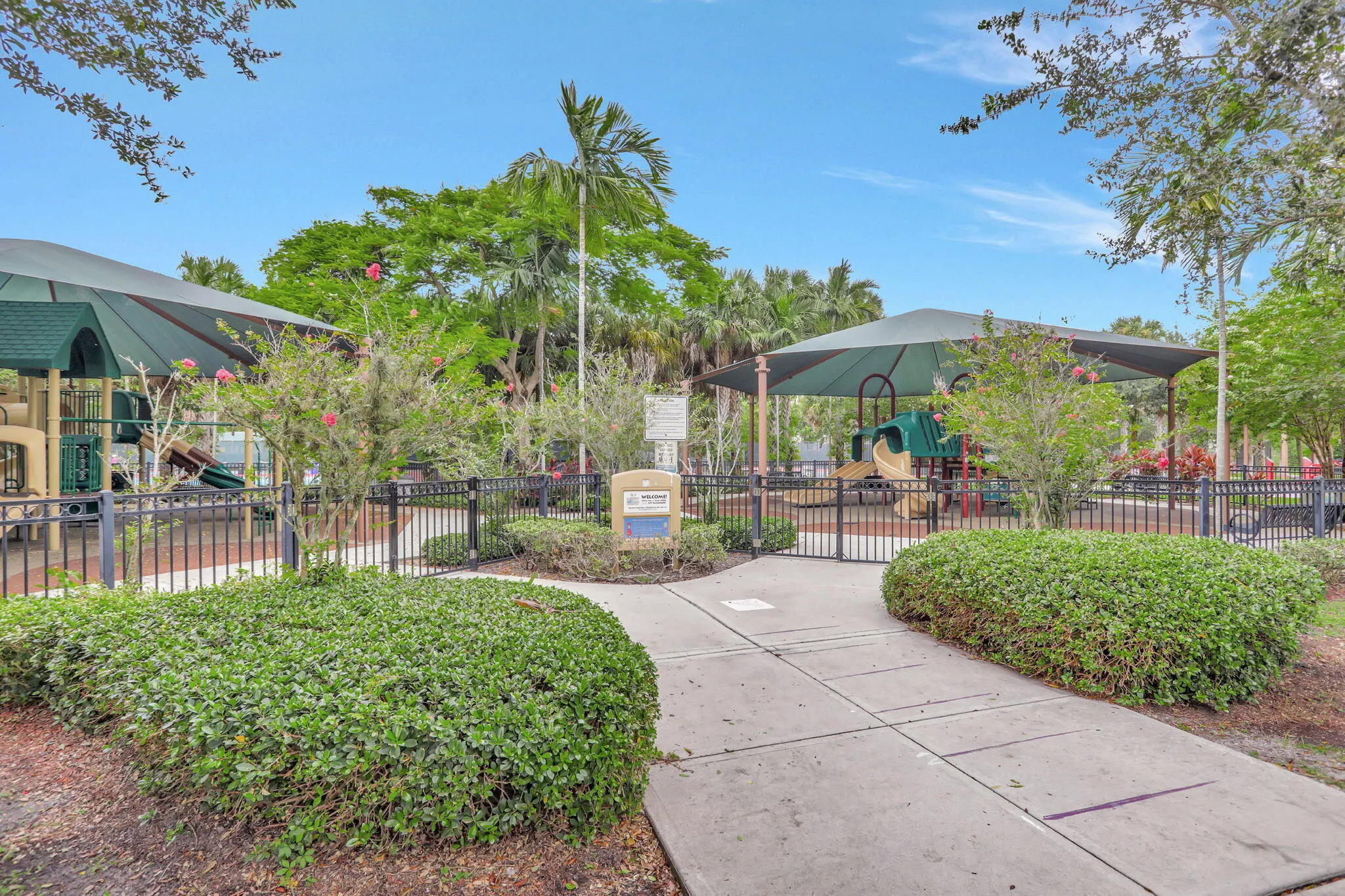 3107 N Palm Aire Drive