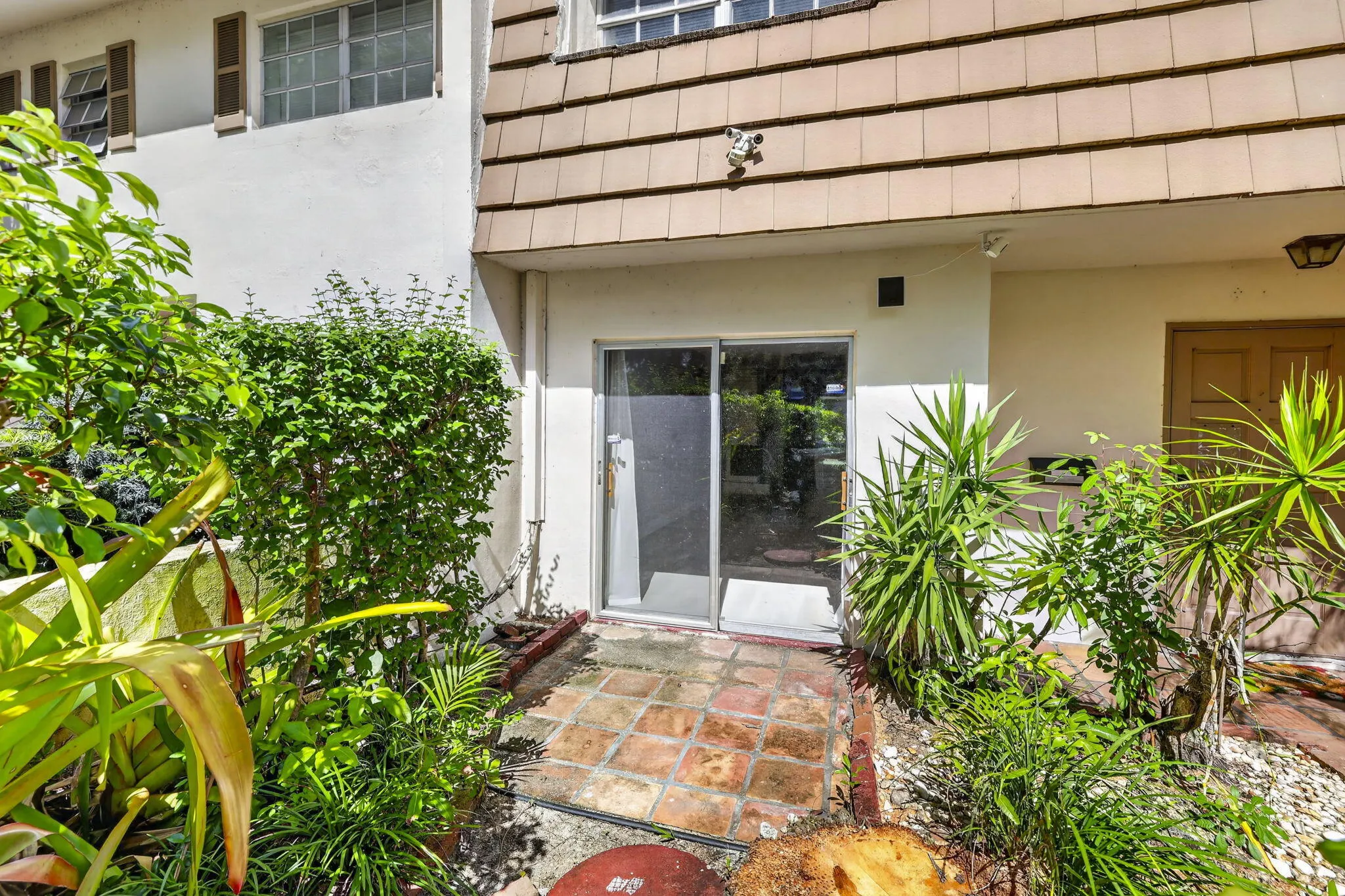 3107 N Palm Aire Drive