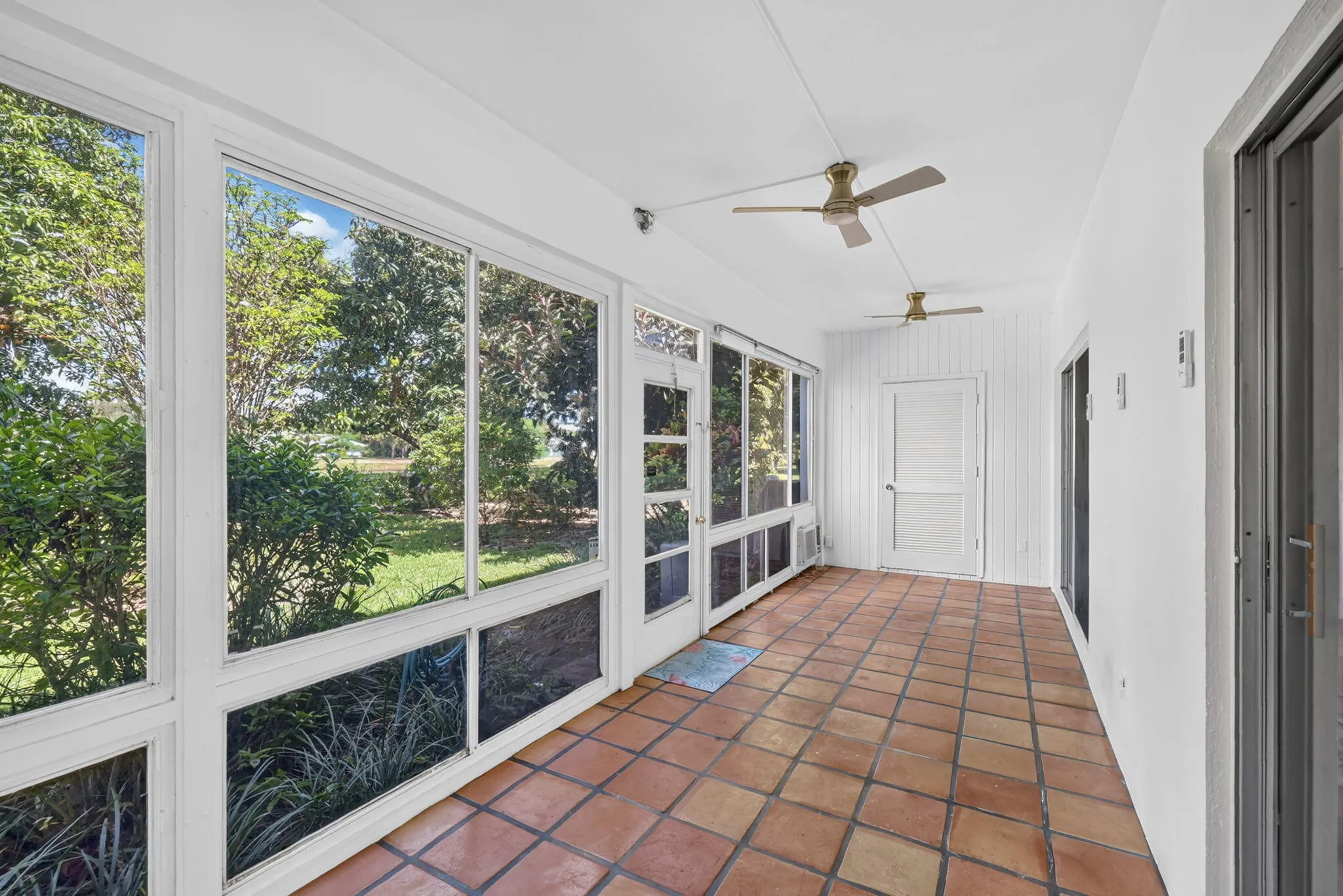 3107 N Palm Aire Drive