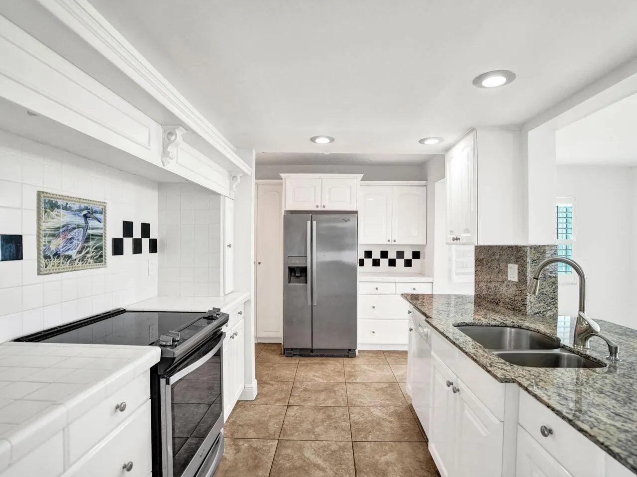 605 SW 21ST Circle