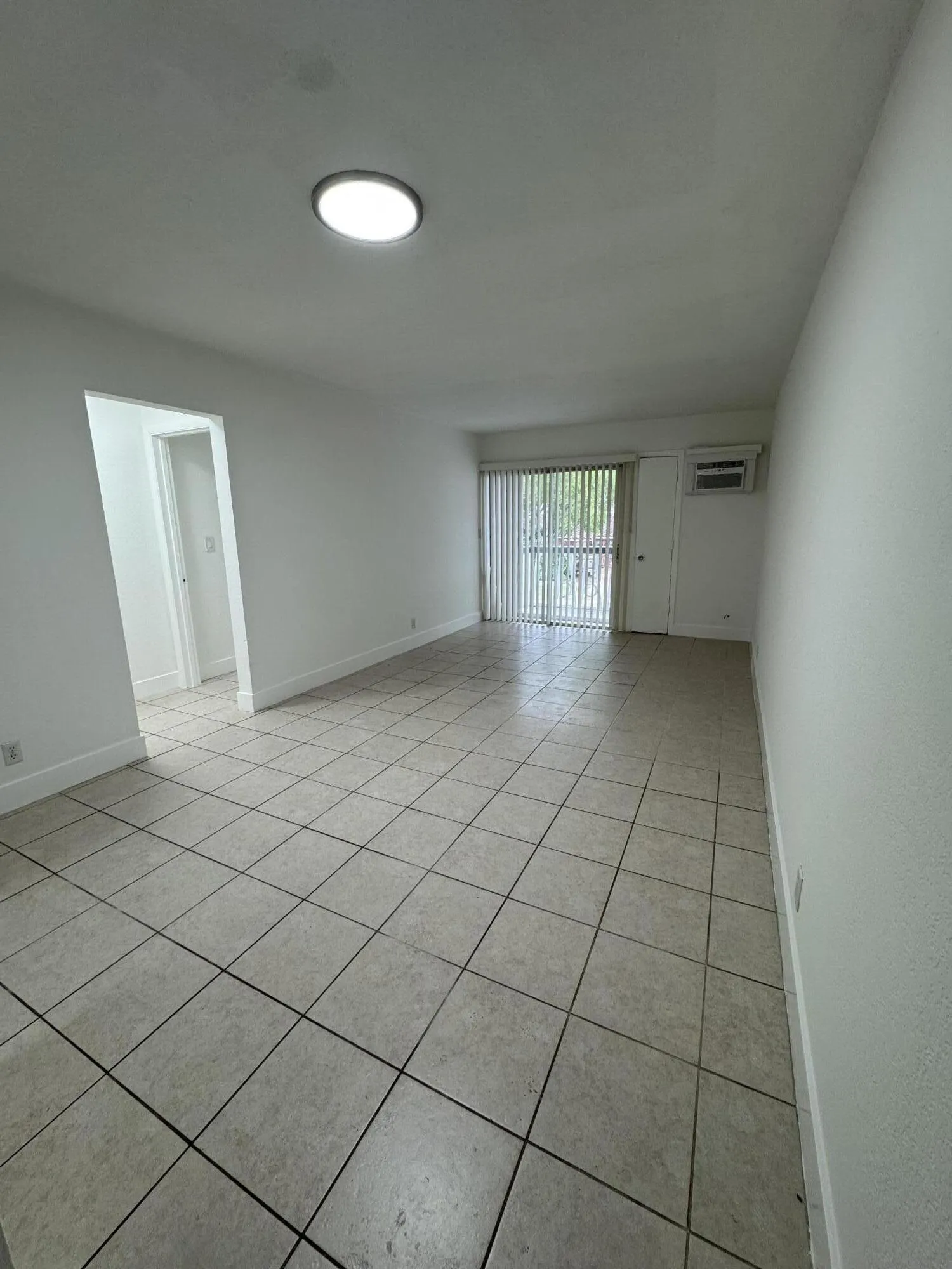 510 LAKE SHORE Drive #35