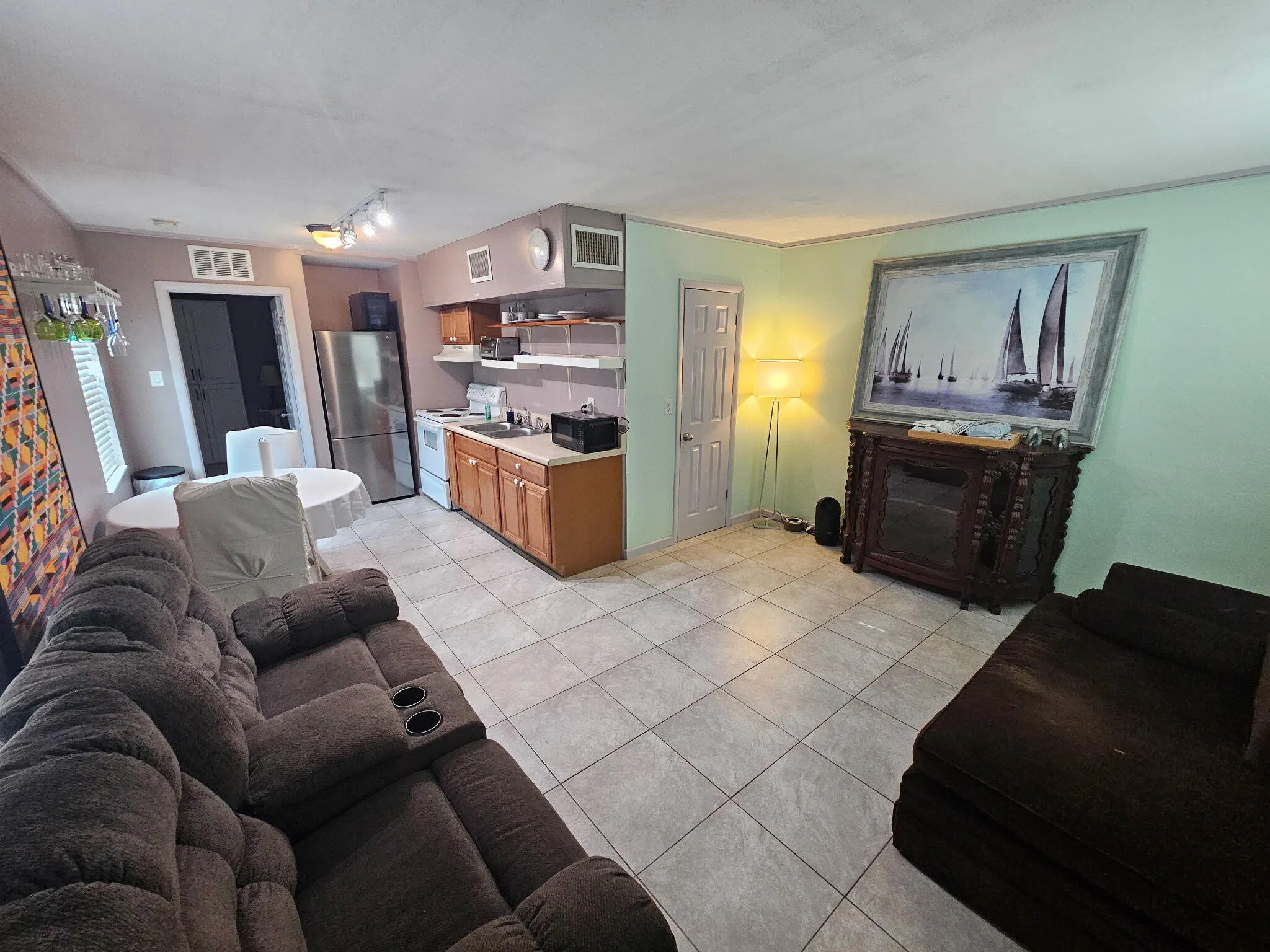 438 N 7th Street #B
