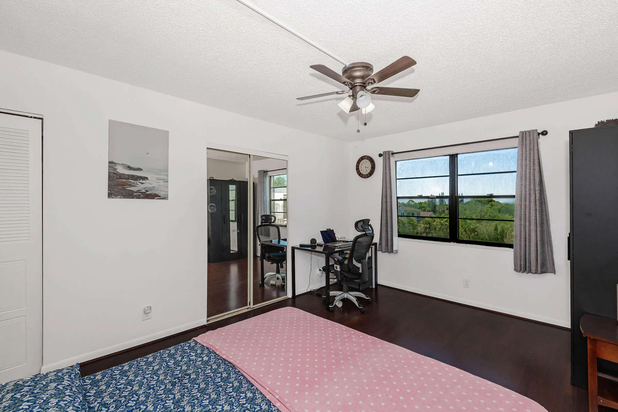 9235 SW 8th Street #502