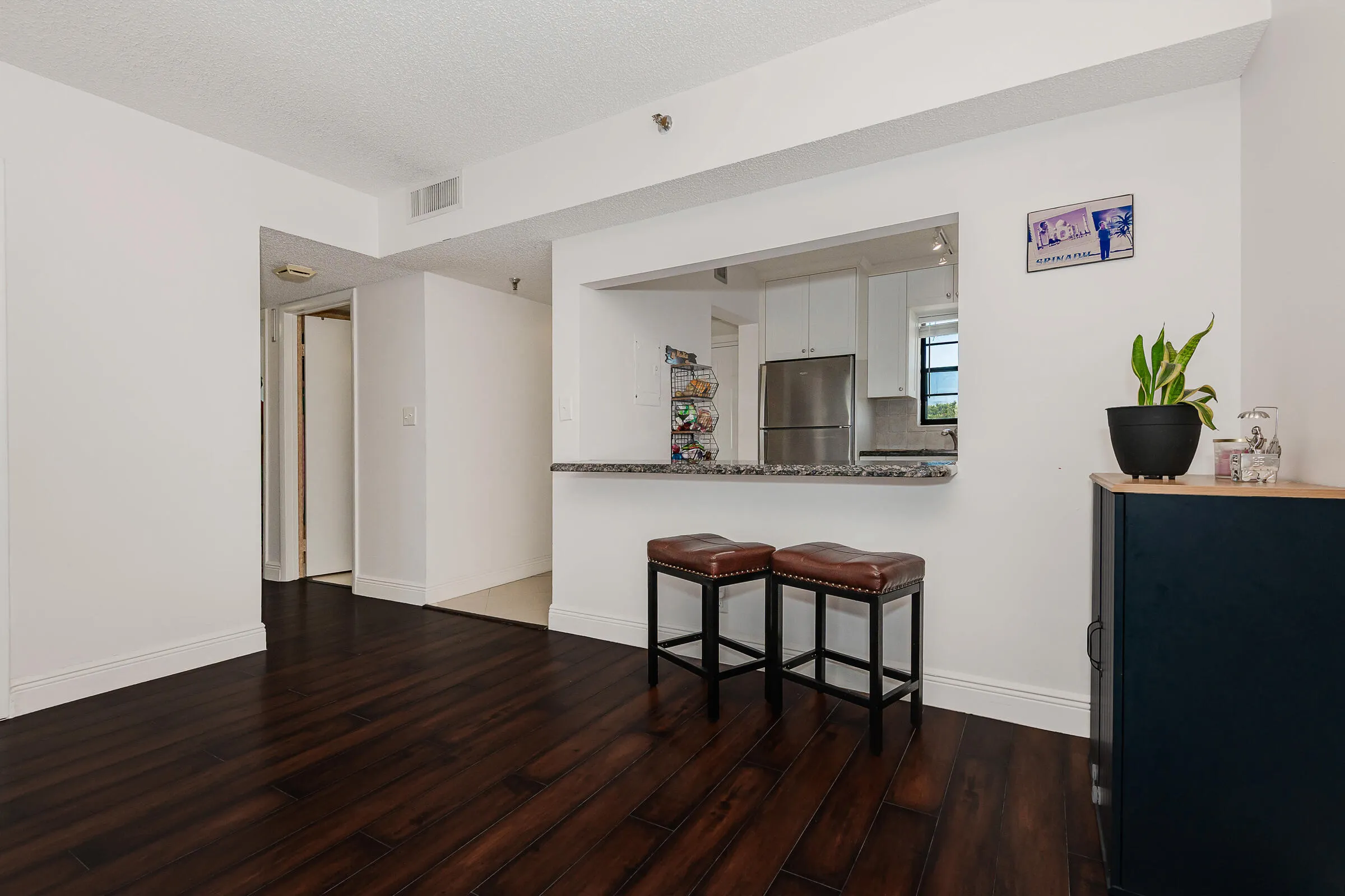 9235 SW 8th Street #502