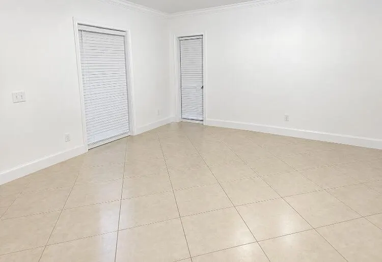 9665 SW 1ST Place