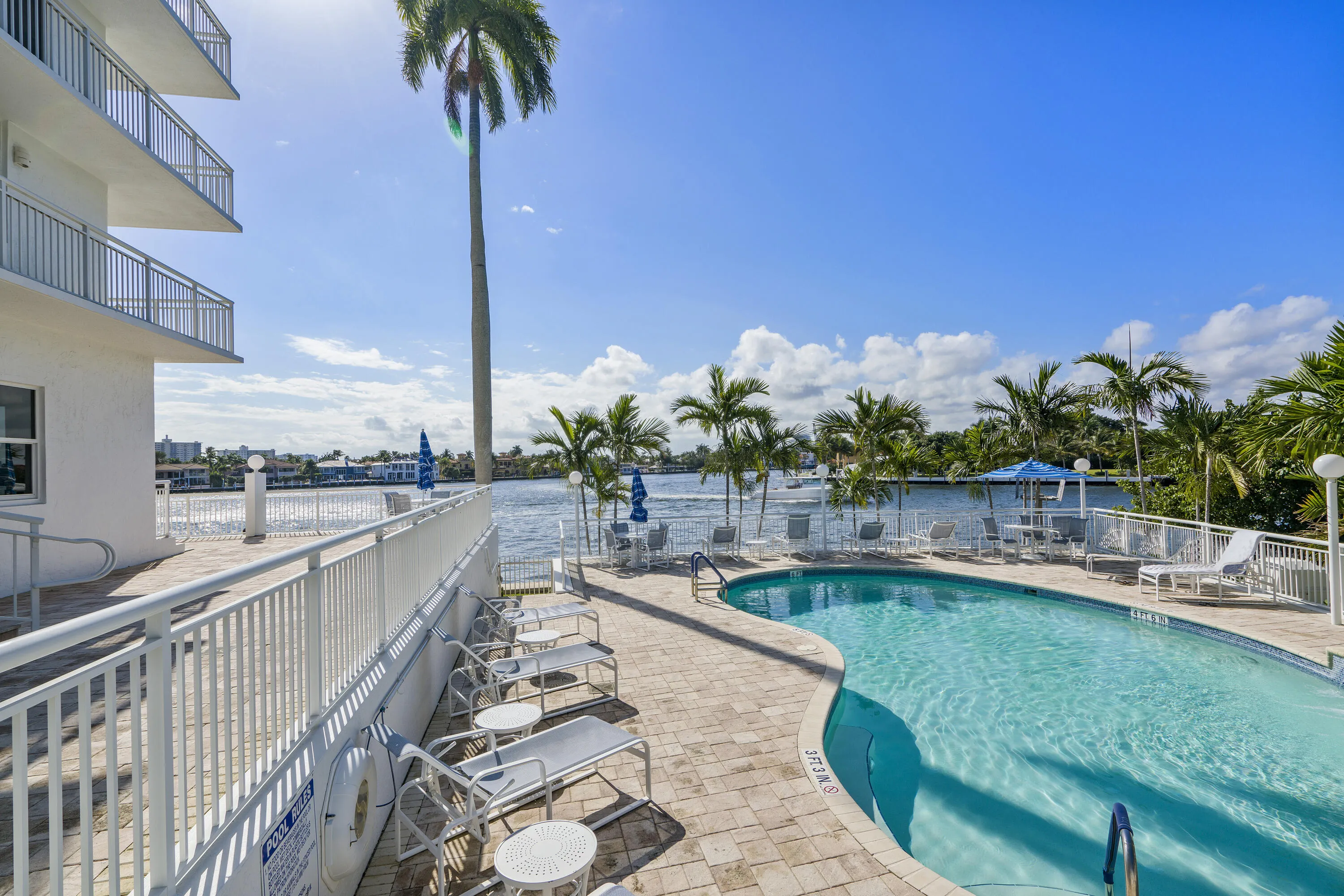 511 BAYSHORE Drive #410