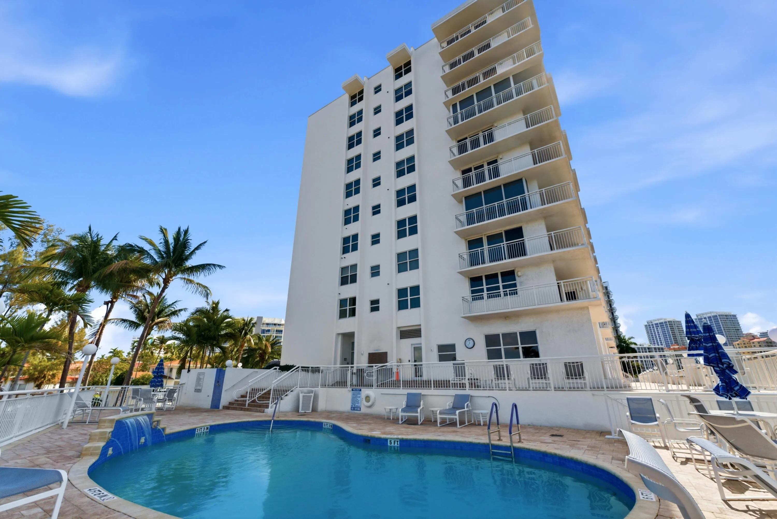 511 BAYSHORE Drive #410