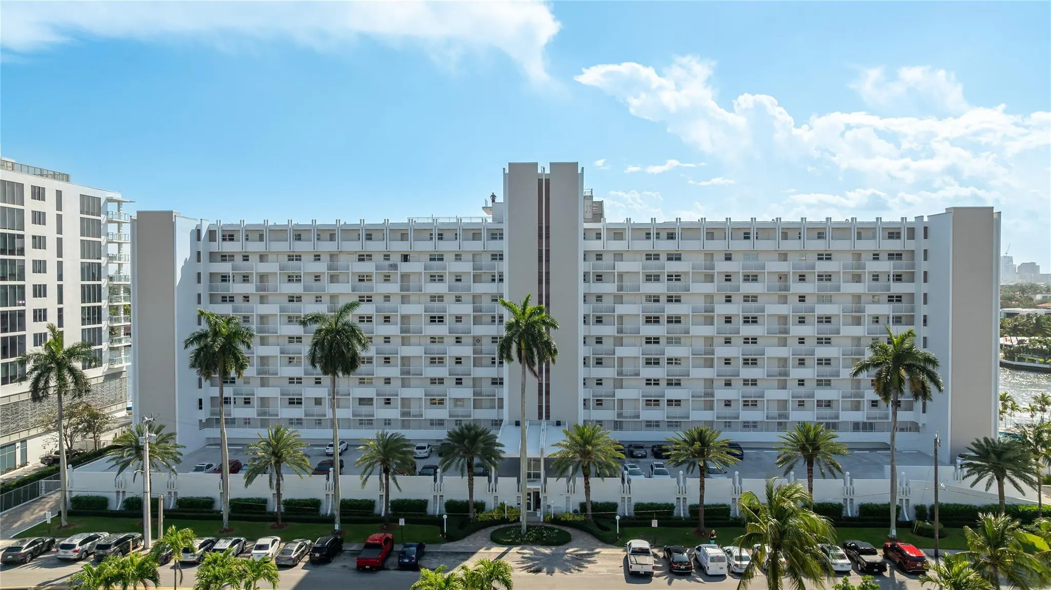 511 BAYSHORE Drive #410