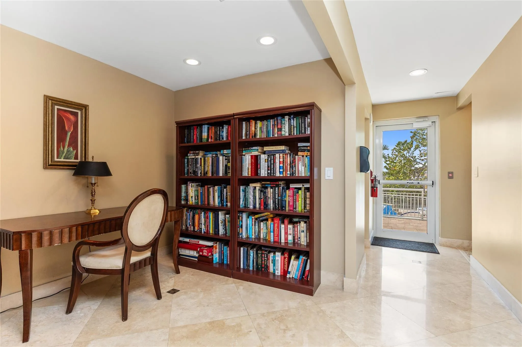 511 BAYSHORE Drive #410