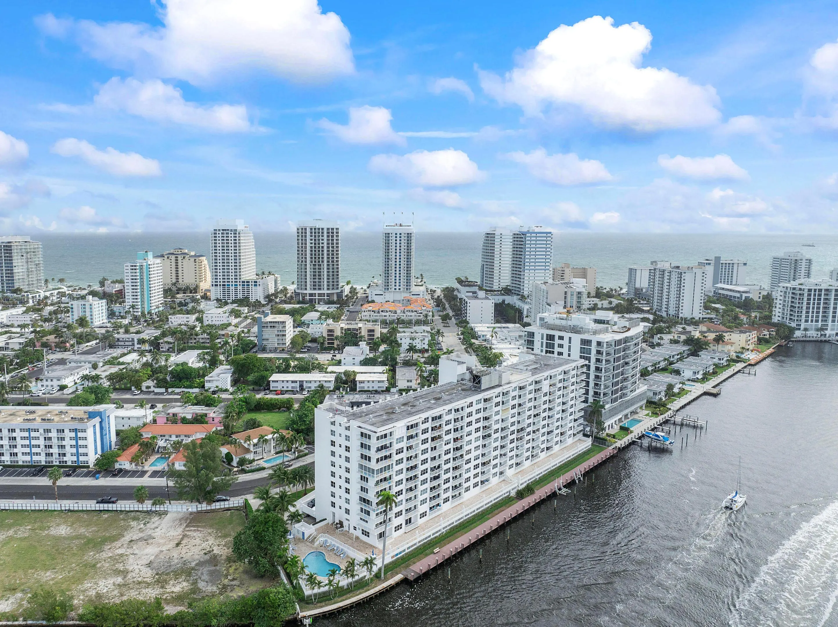 511 BAYSHORE Drive #410