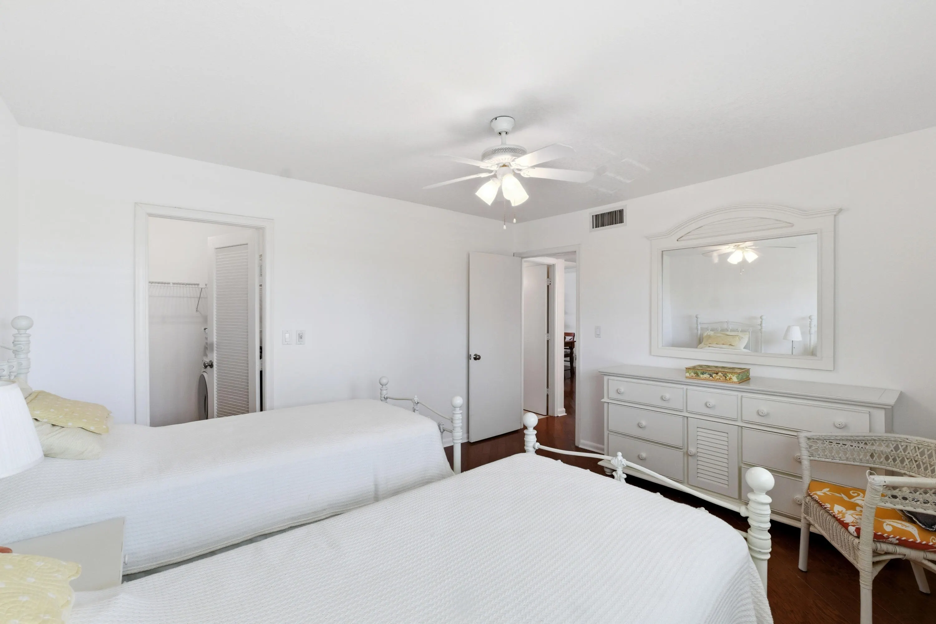 511 BAYSHORE Drive #410