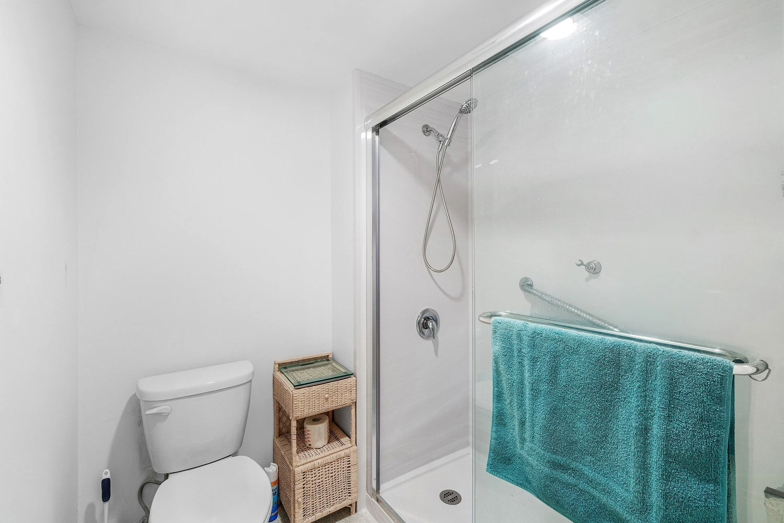 8320 CASA DEL LAGO #D