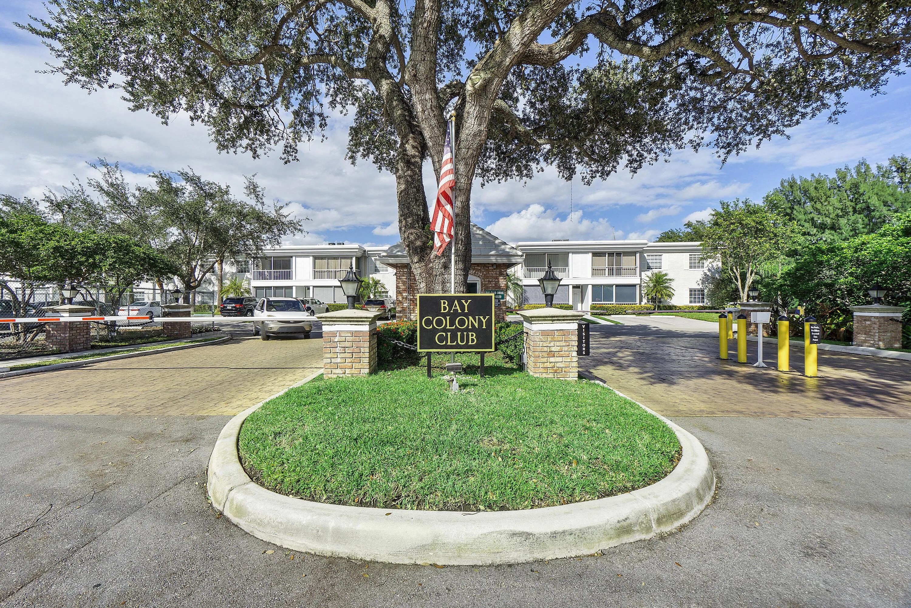 6253 Bay Club Drive #3