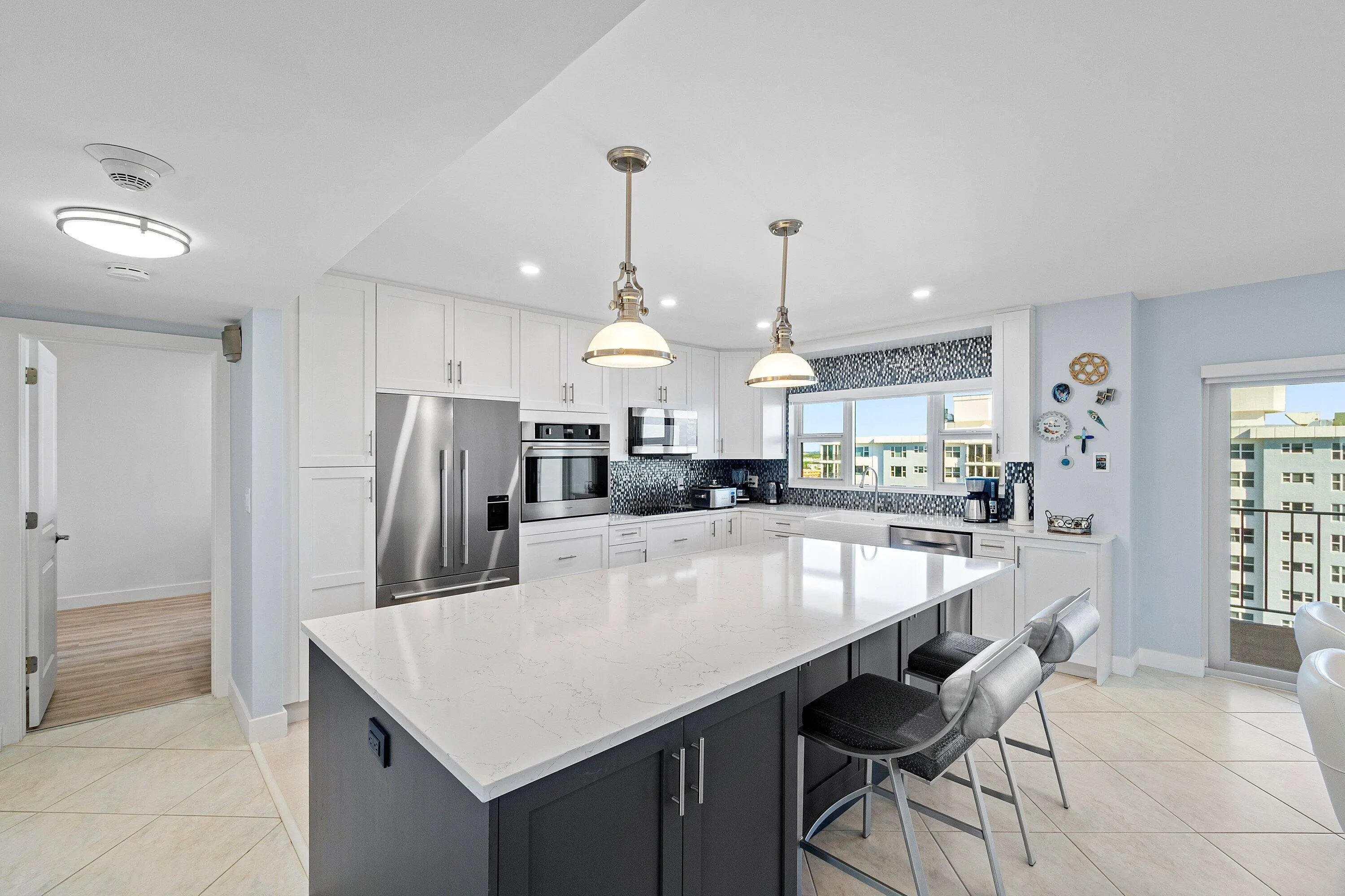 220 MacFarlane Drive #PH4-S