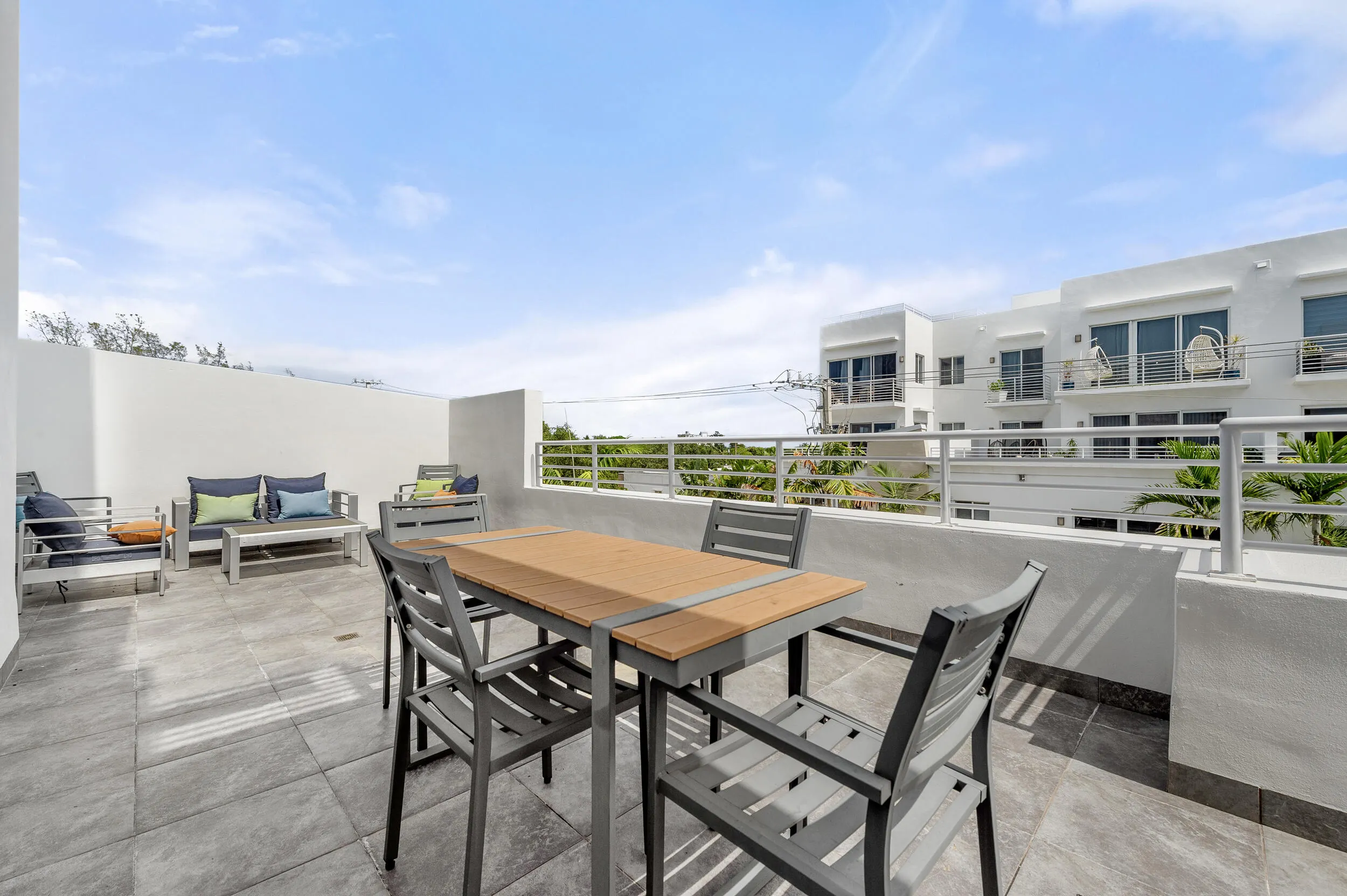 111 SE 2nd Street #302