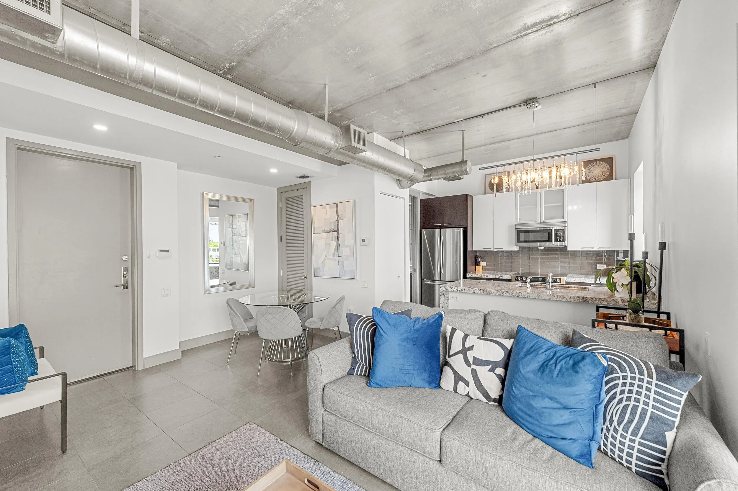 111 SE 2nd Street #302
