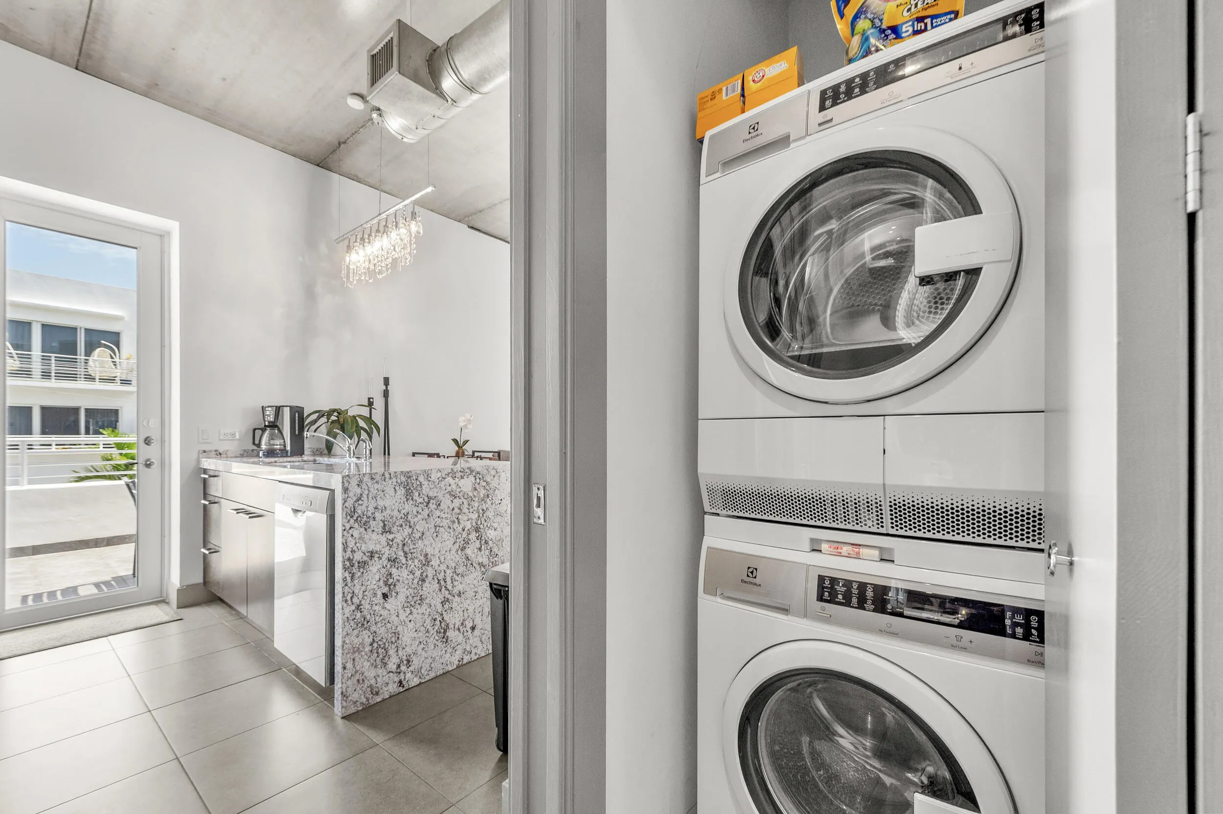 111 SE 2nd Street #302