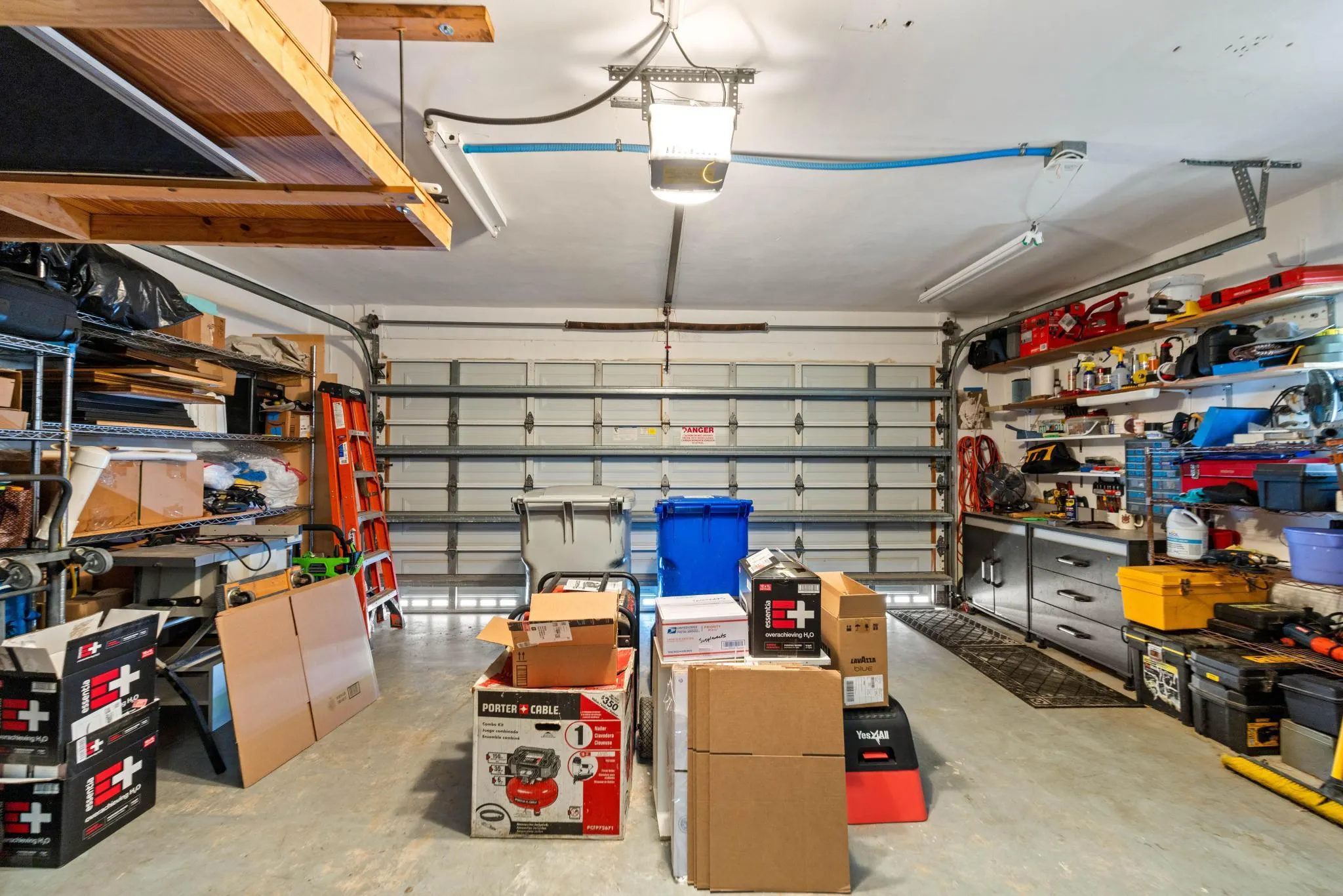 2851 NE 11TH Street