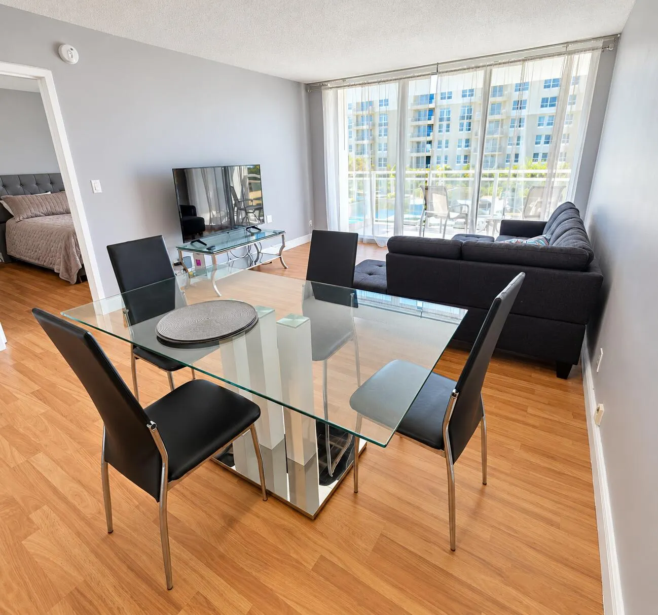 2030 S OCEAN Drive #211