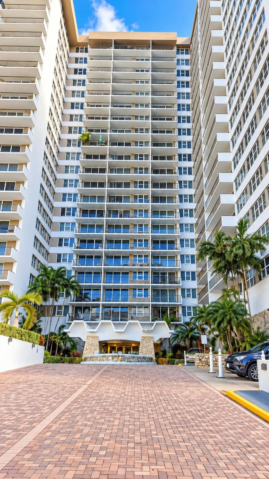 2030 S OCEAN Drive #211