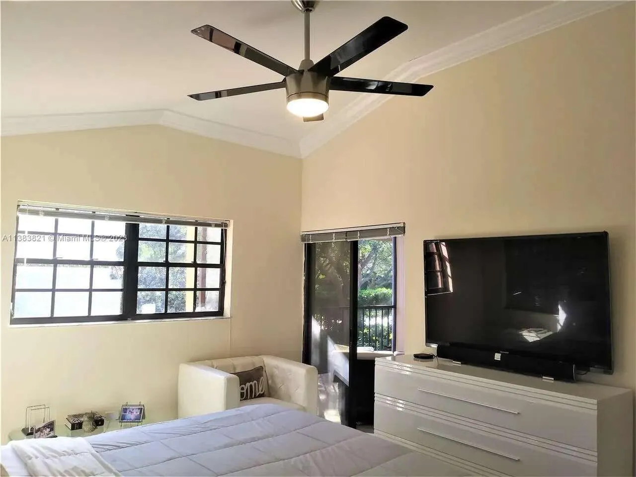 17324 BOCA CLUB Boulevard #902