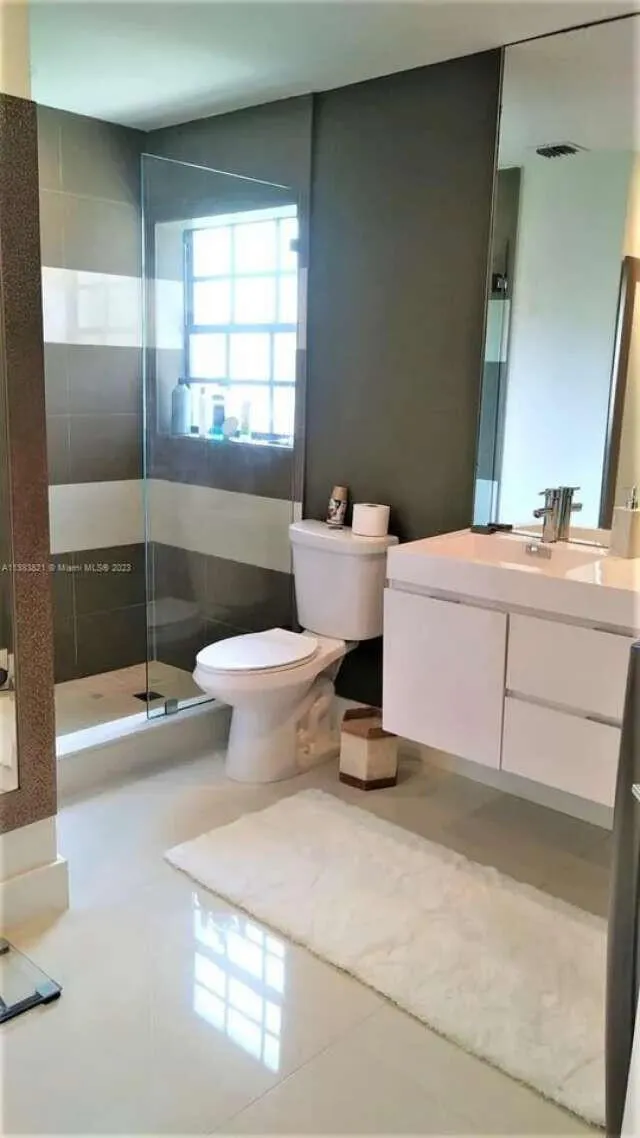 17324 BOCA CLUB Boulevard #902