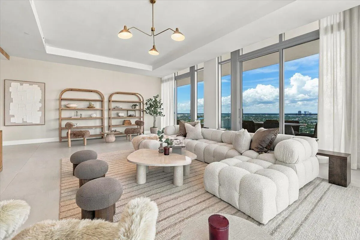 153 N Seabreeze Boulevard #2602-S