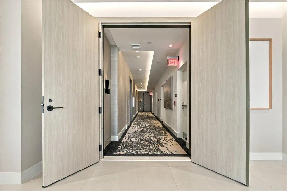 153 N Seabreeze Boulevard #2602-S