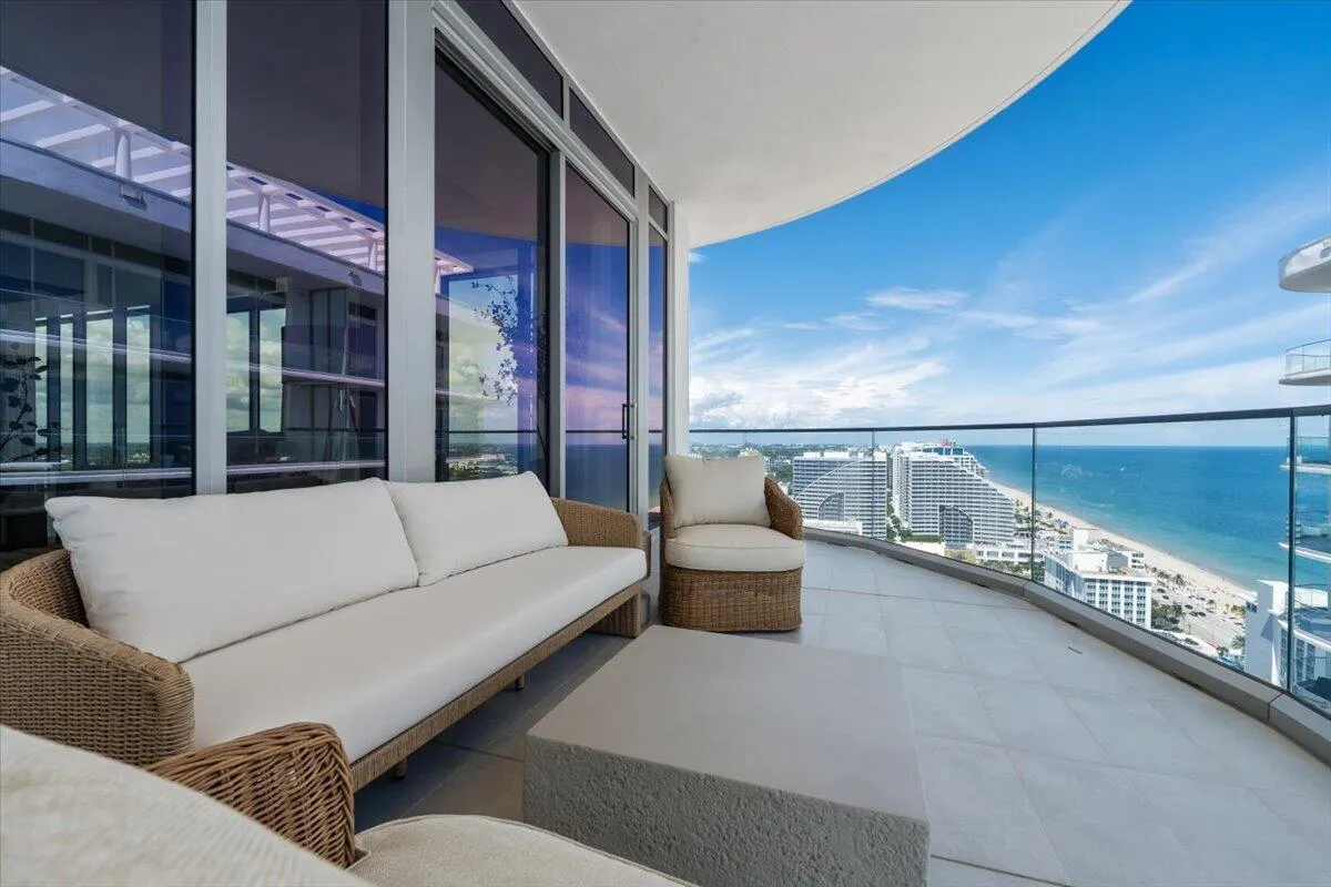 153 N Seabreeze Boulevard #2602-S