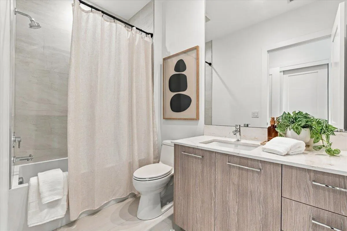 153 N Seabreeze Boulevard #2602-S