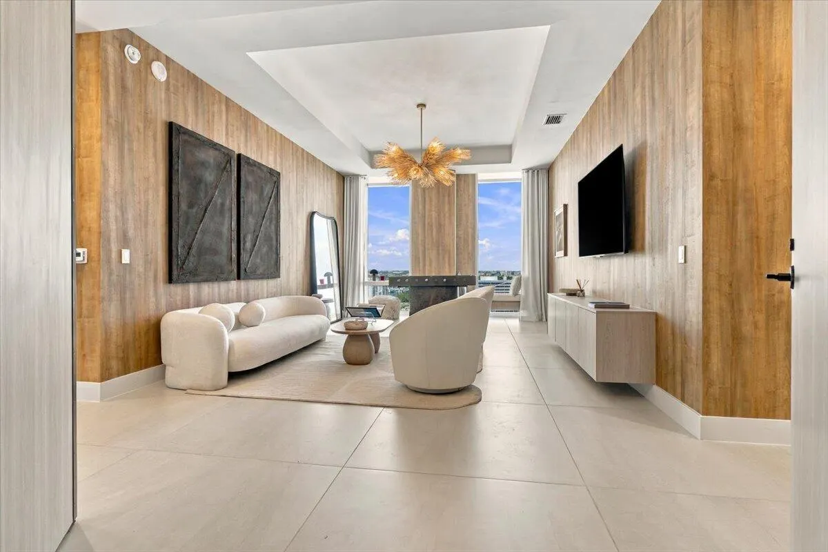 153 N Seabreeze Boulevard #2602-S