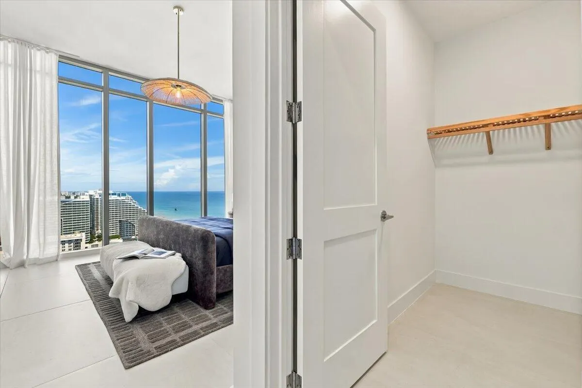 153 N Seabreeze Boulevard #2602-S