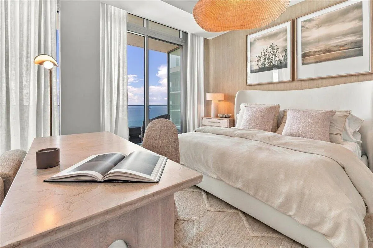 153 N Seabreeze Boulevard #2602-S