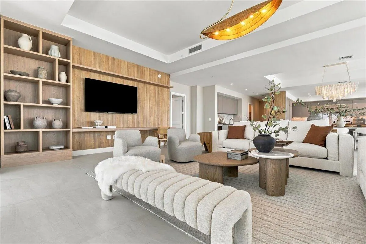 153 N Seabreeze Boulevard #2602-S