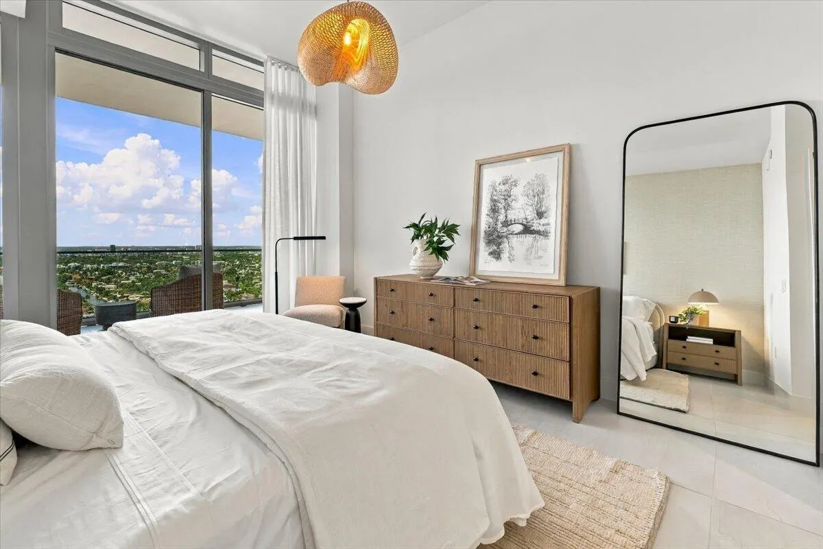153 N Seabreeze Boulevard #2602-S