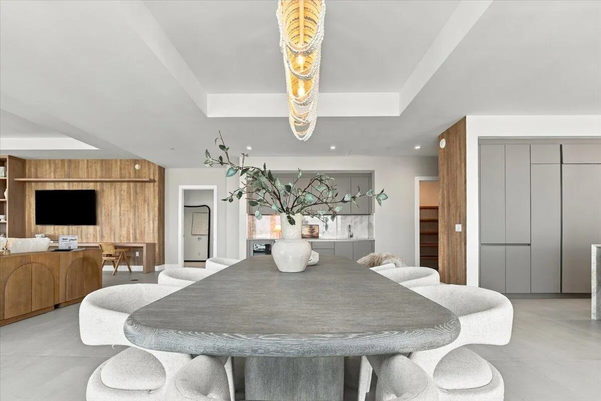 153 N Seabreeze Boulevard #2602-S