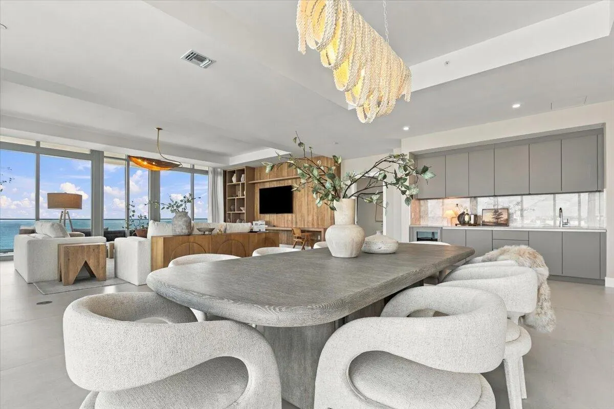 153 N Seabreeze Boulevard #2602-S