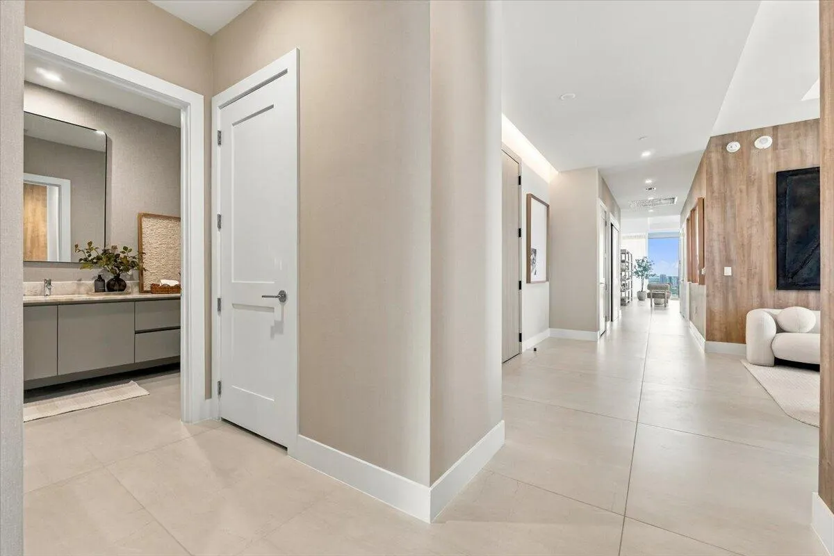 153 N Seabreeze Boulevard #2602-S