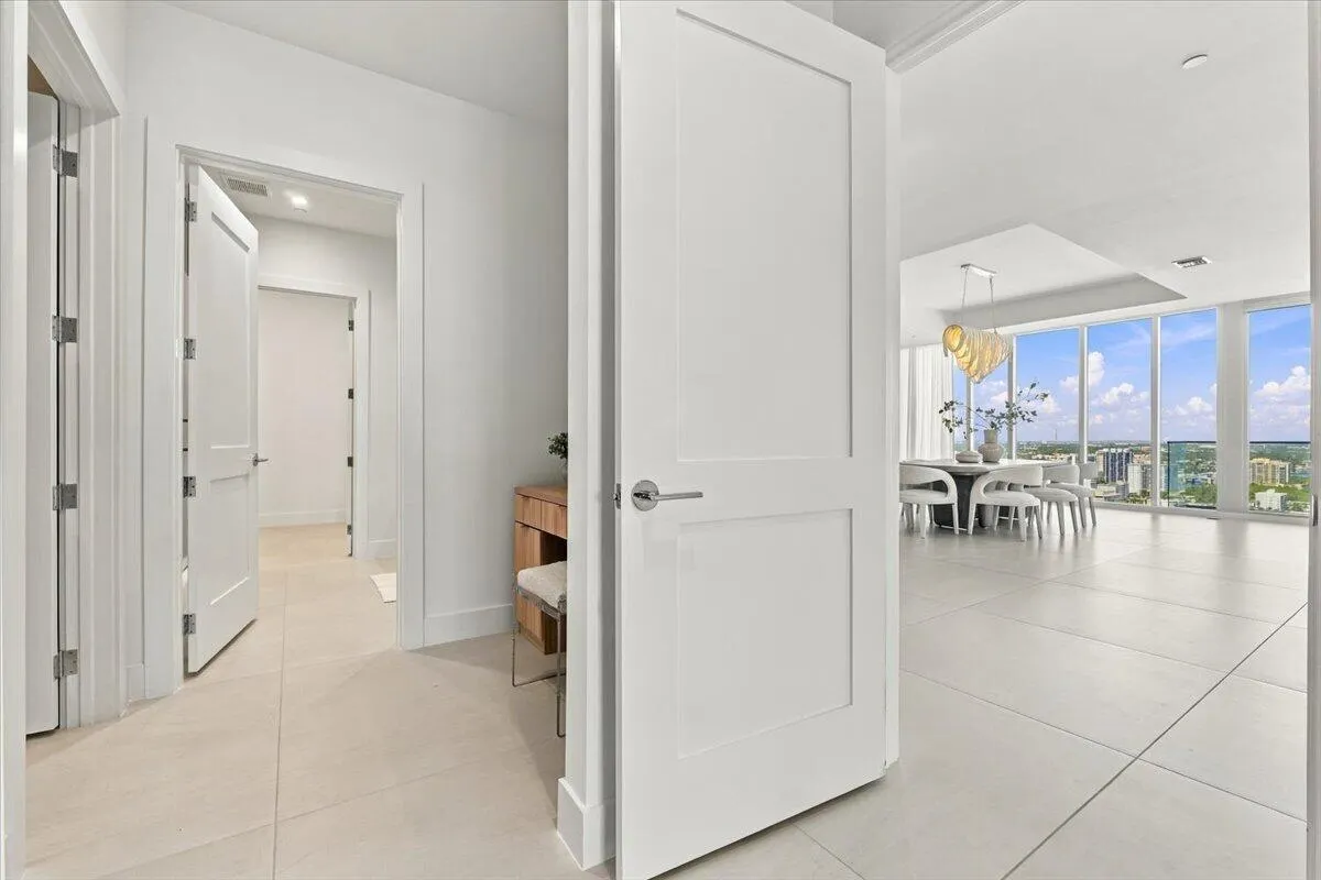 153 N Seabreeze Boulevard #2602-S