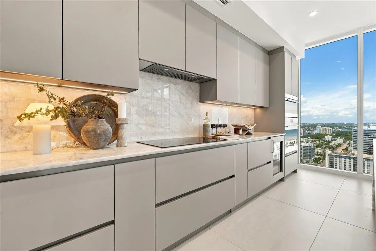 153 N Seabreeze Boulevard #2602-S