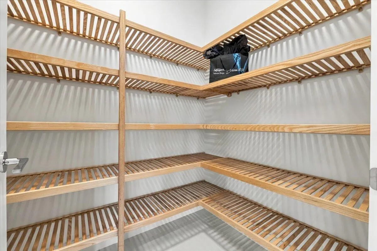 153 N Seabreeze Boulevard #2602-S
