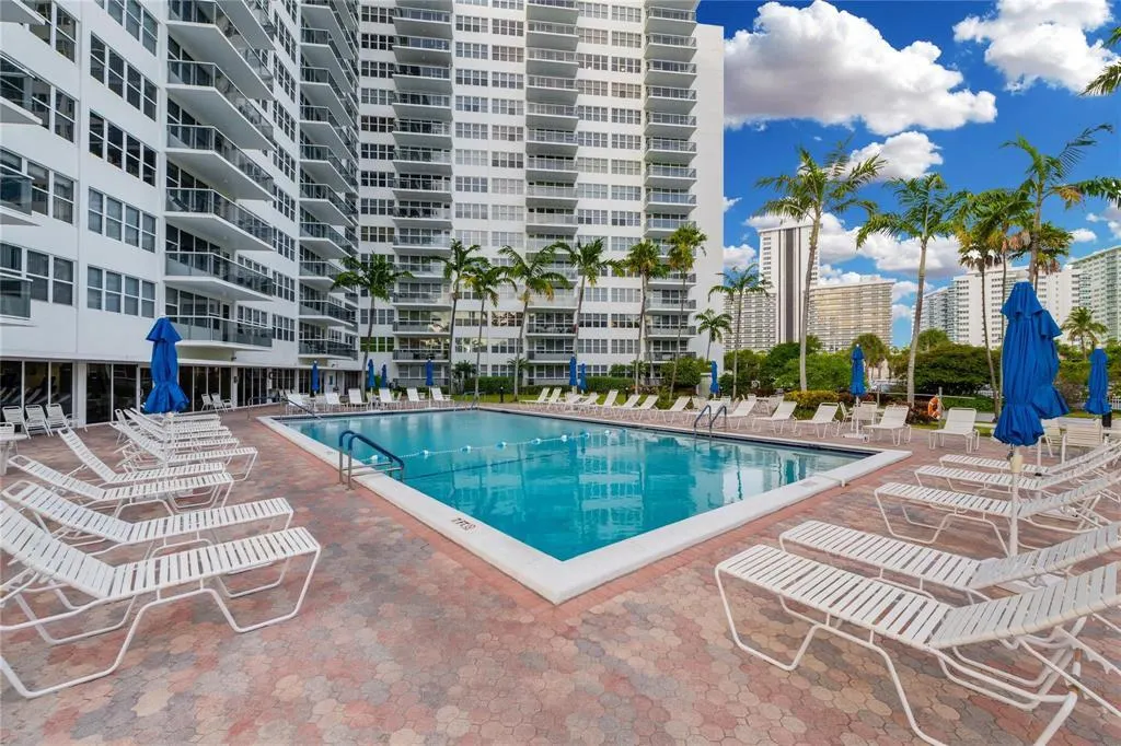 3300 NE 36TH Street #1015