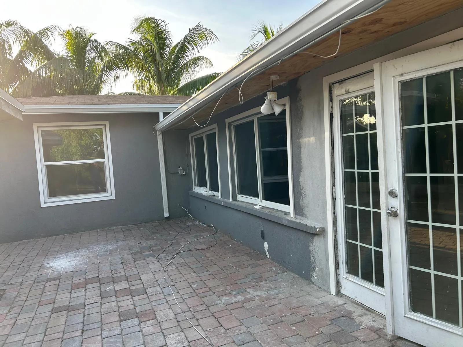 221 NW 40TH Street