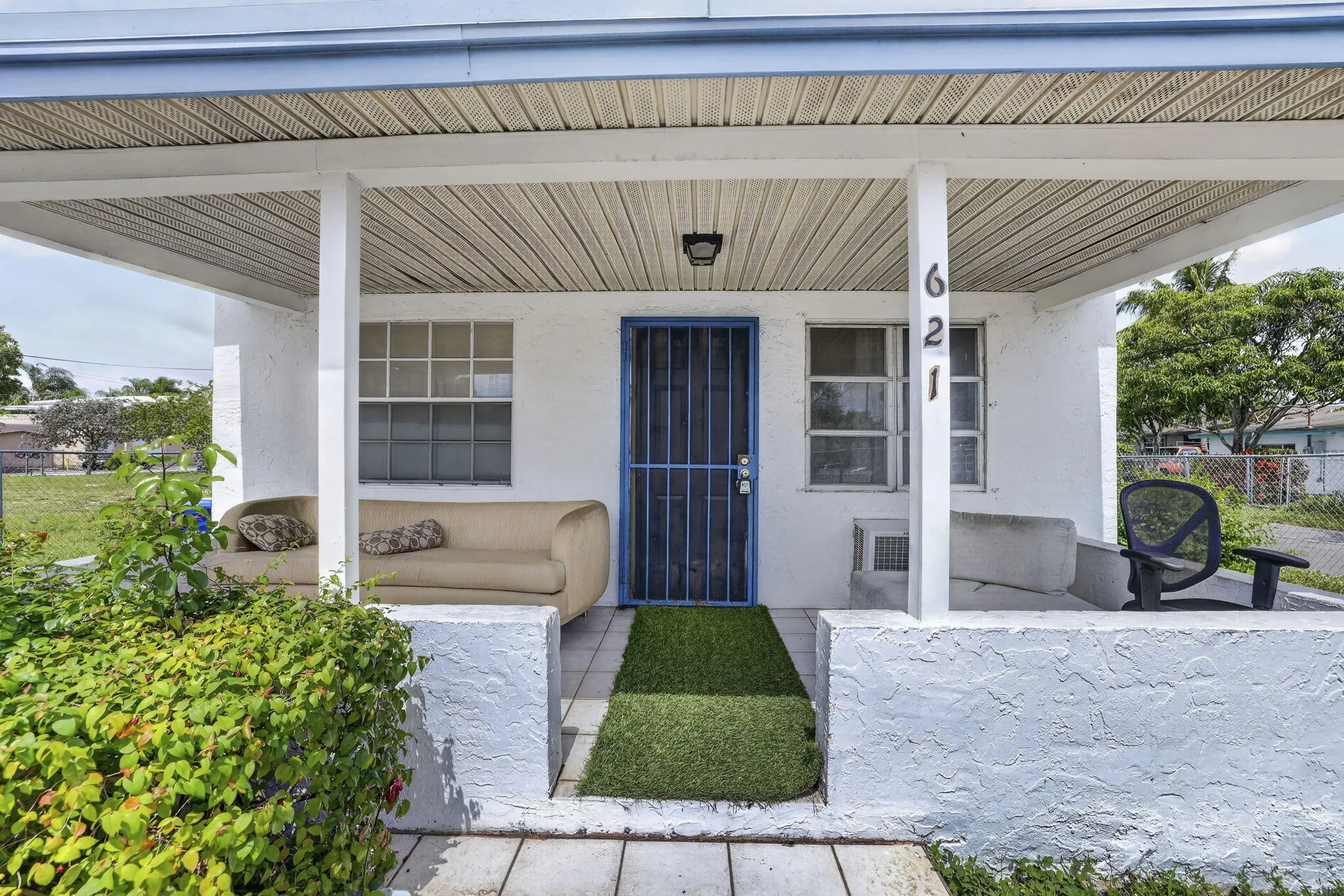 621 NW 3rd Avenue