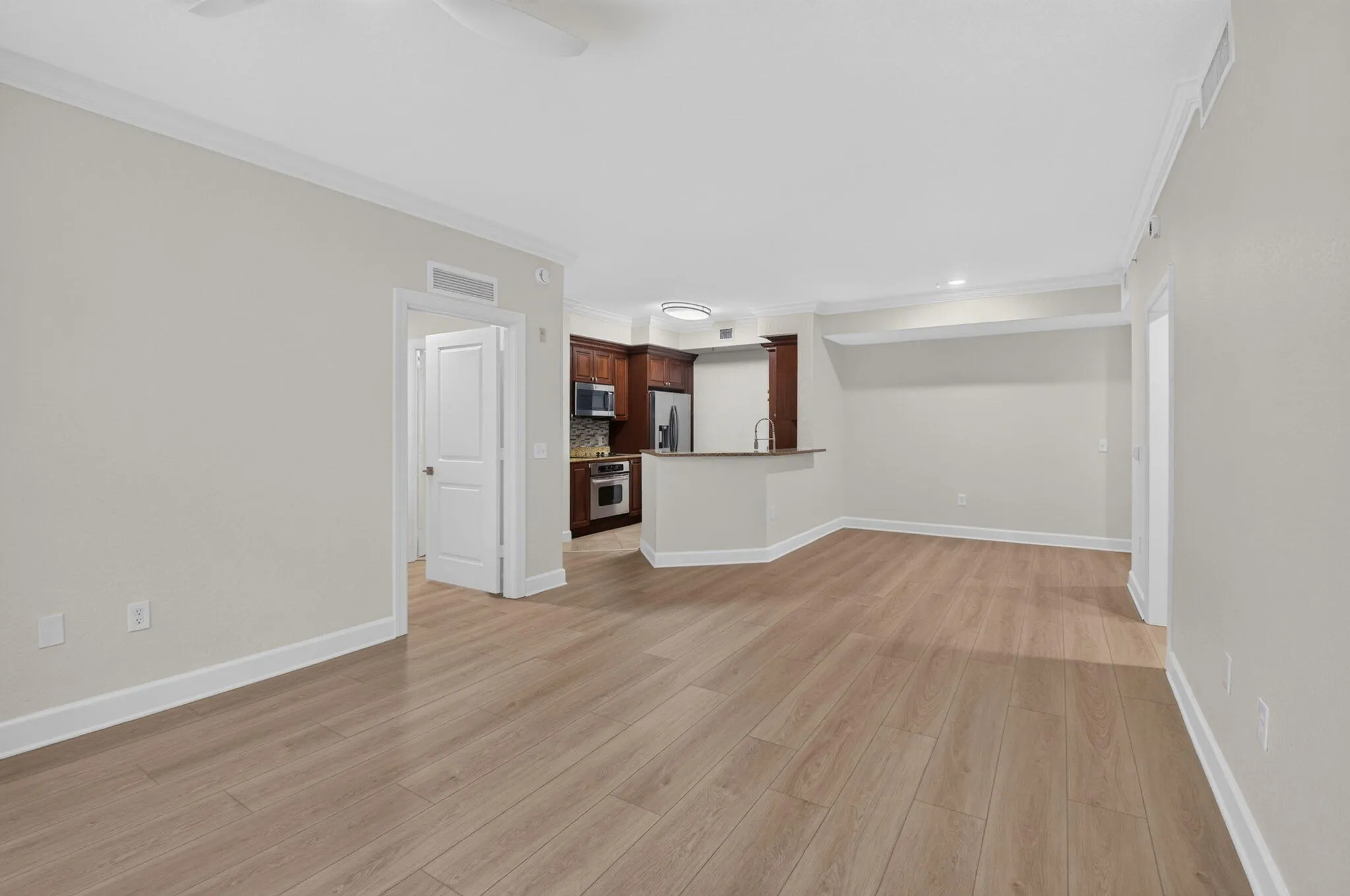 4 Renaissance Way #4214