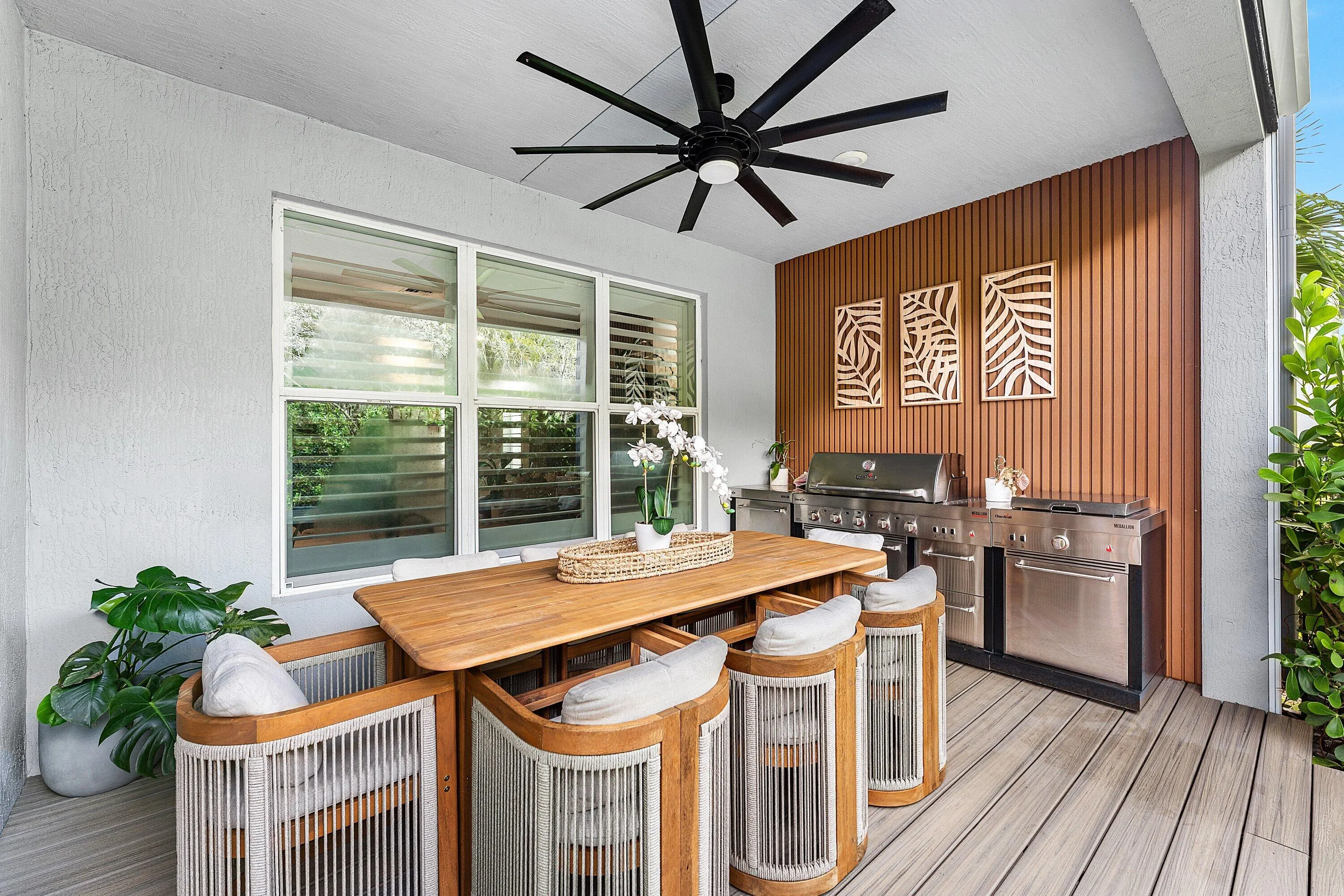 2661 Country Lake Trail