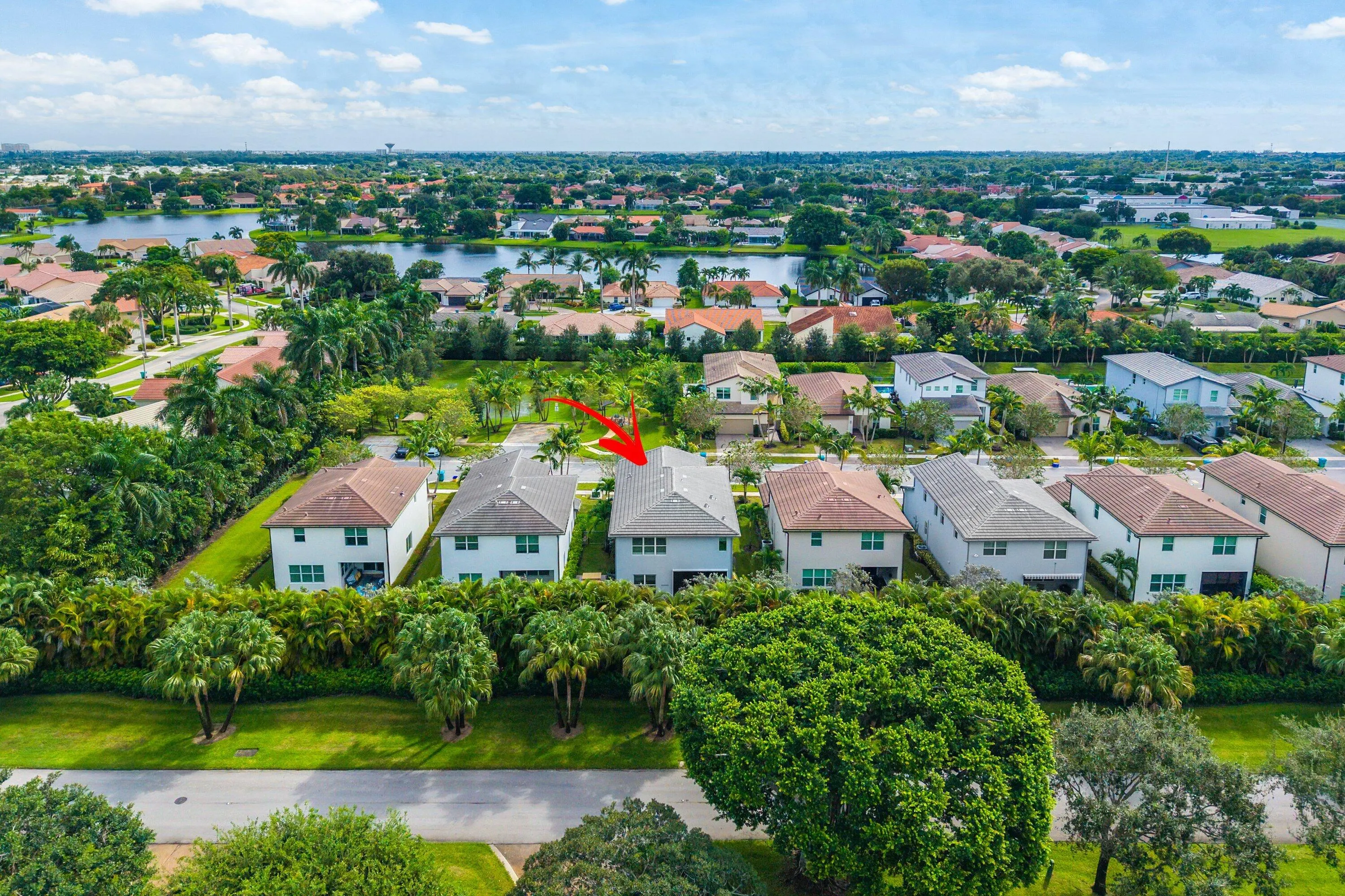 2661 Country Lake Trail