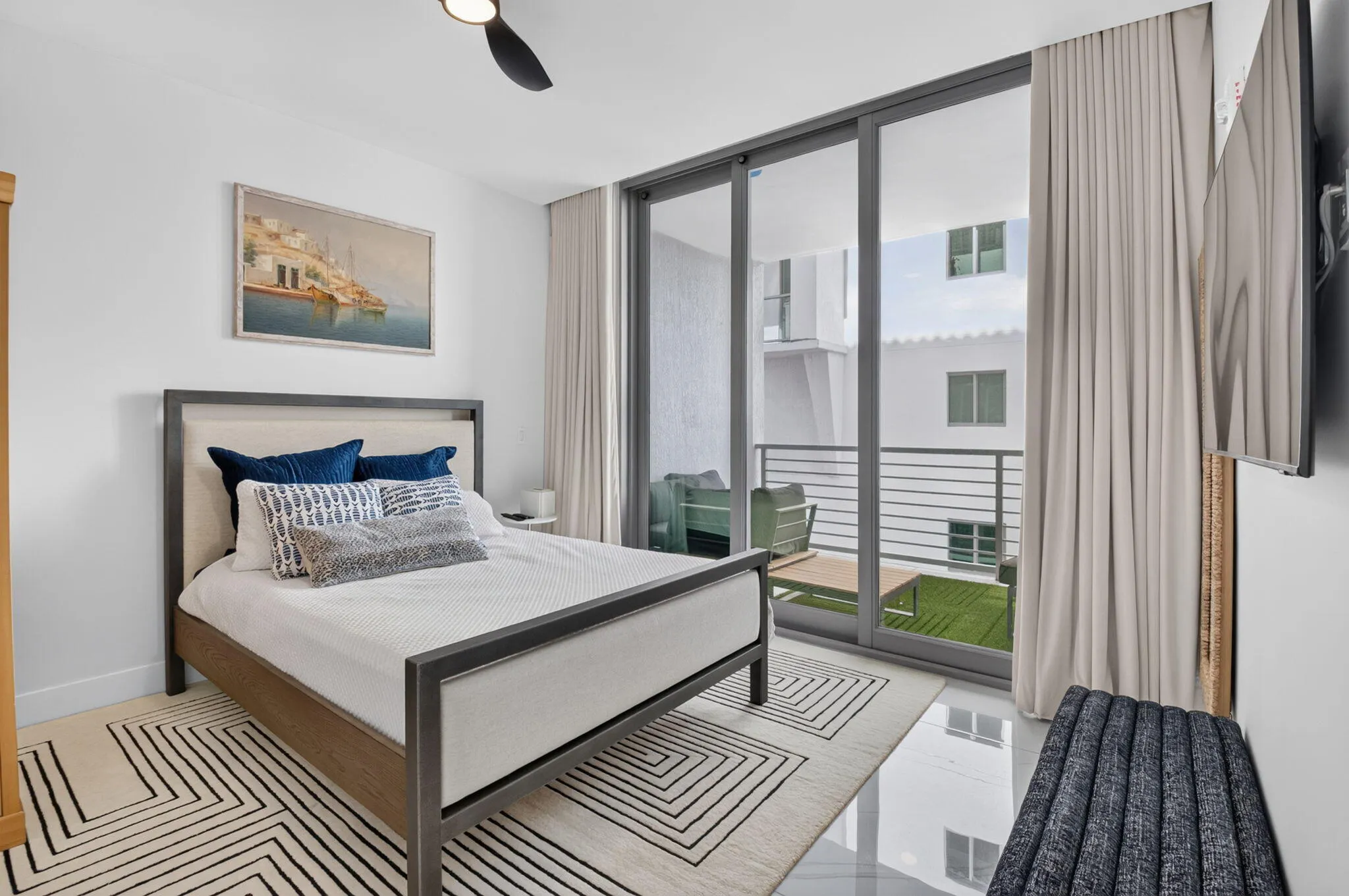495 E Royal Palm Road #601